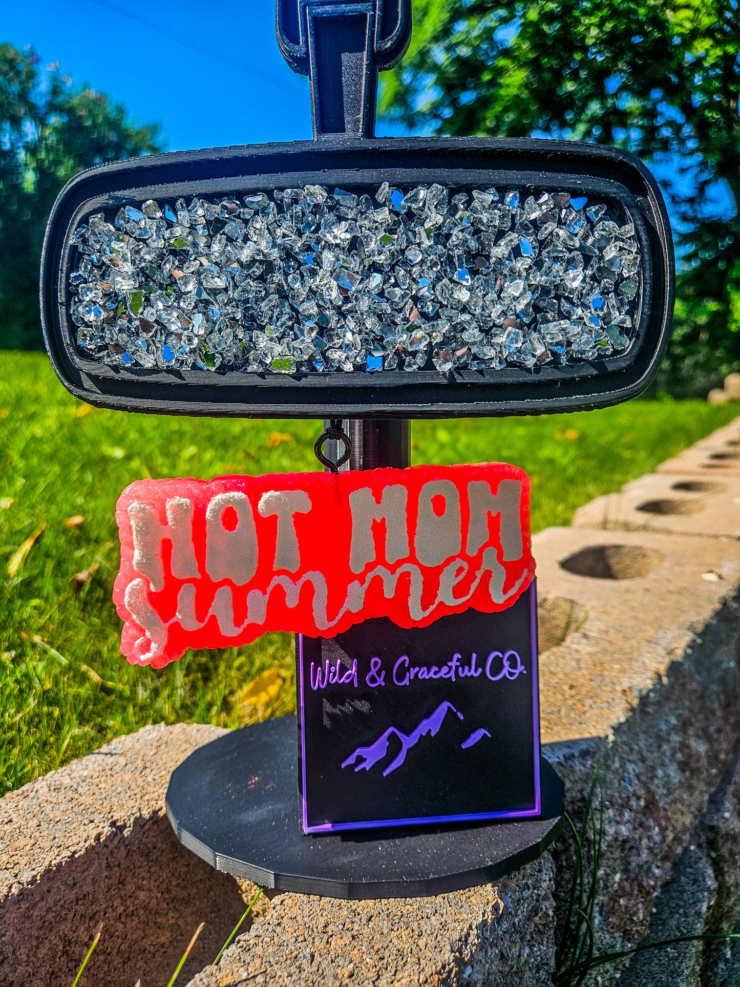 Hot Mom Summer Smellie